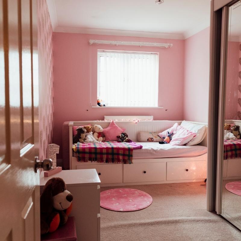 Adorable Wall Décor Ideas For Girls Bedroom