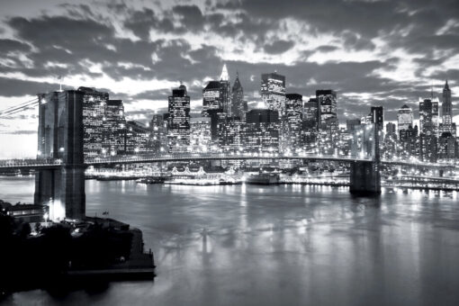 Brooklyn Bridge Cloudy Day - Image 2